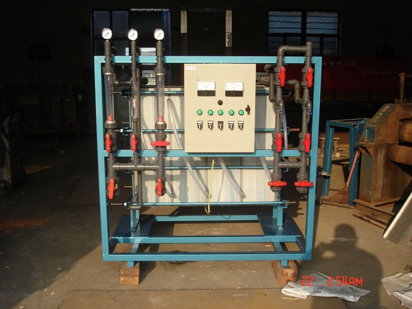 浙江嘉兴厂家直销电渗析纯水处理设备器 浙江嘉兴厂家直销电渗析纯水处理设备器